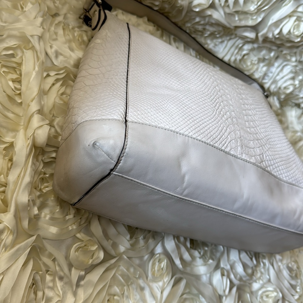 Authentic: Coach Python Embossed Ivory Leather Ho… - image 8